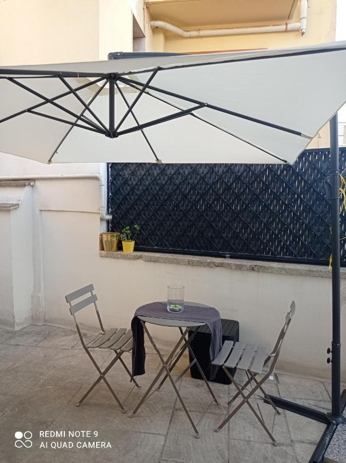 Room Mazzini Lecce Exterior photo