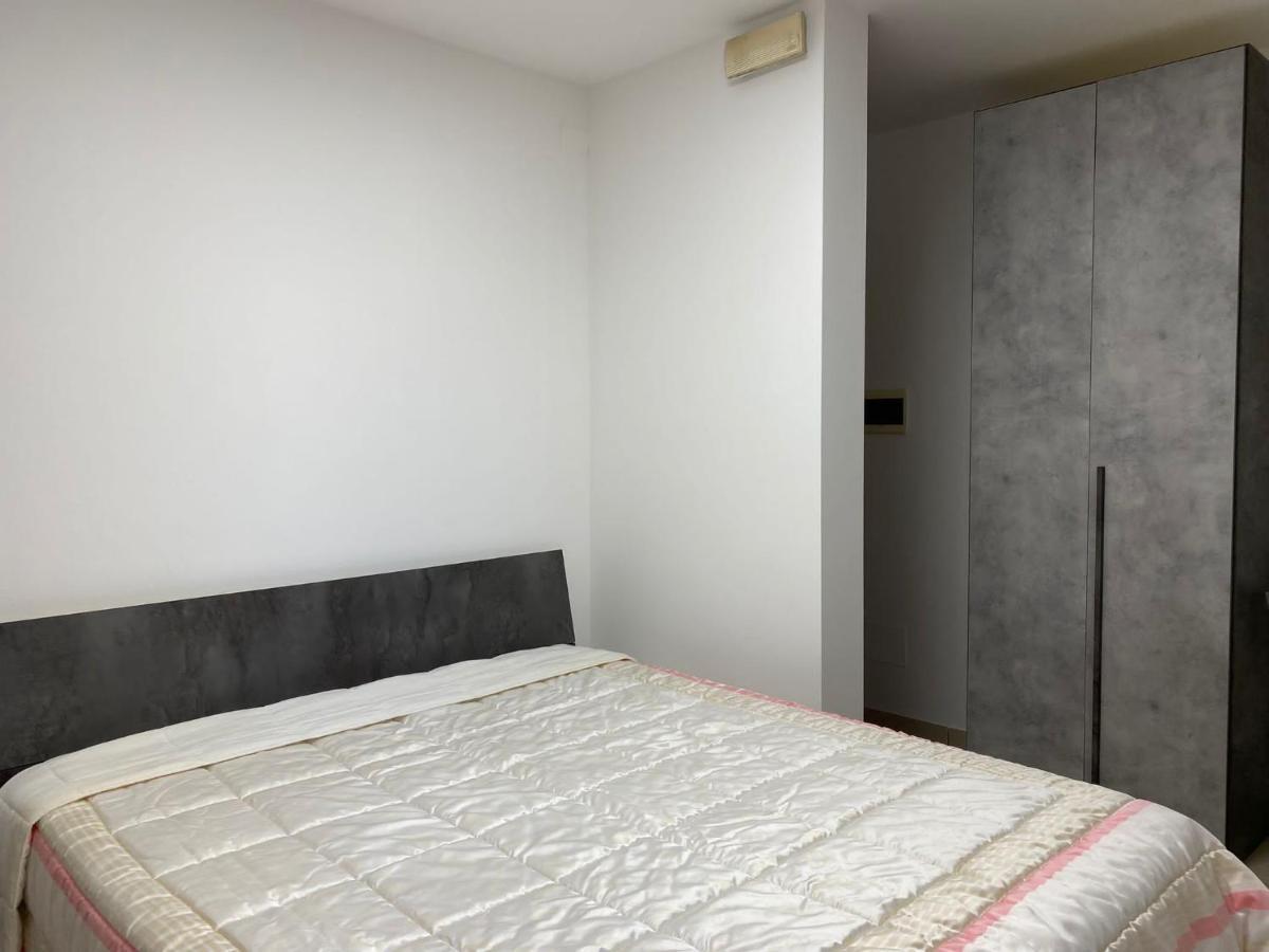 Room Mazzini Lecce Exterior photo